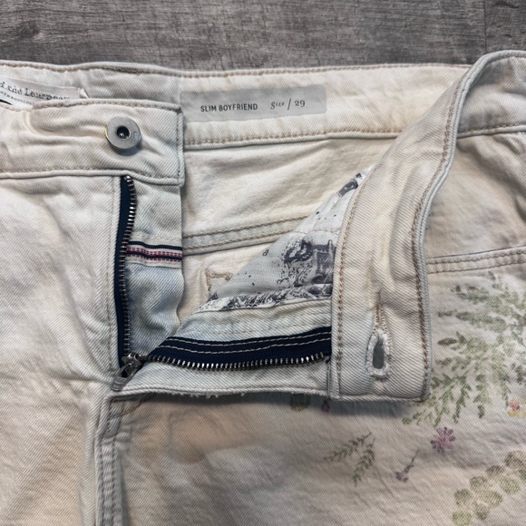 Pilcro Anthropologie Florise High Rise Slim Boyfriend Floral Denim Shorts Sz 29 - Picture 8 of 13